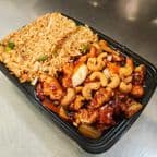 Best L 13. Chicken with Cashewnuts (Lunch) in Chicago, IL